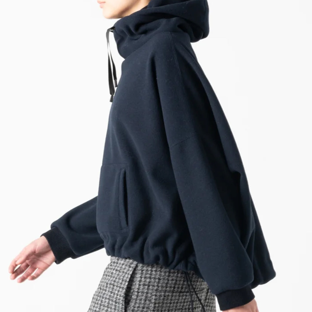 【COGTHEBIGSMOKE】KNOLL CROPPED HOODY / LIGHT WEIGHT BRUSHED DOUBLE JERSEY　NAVY