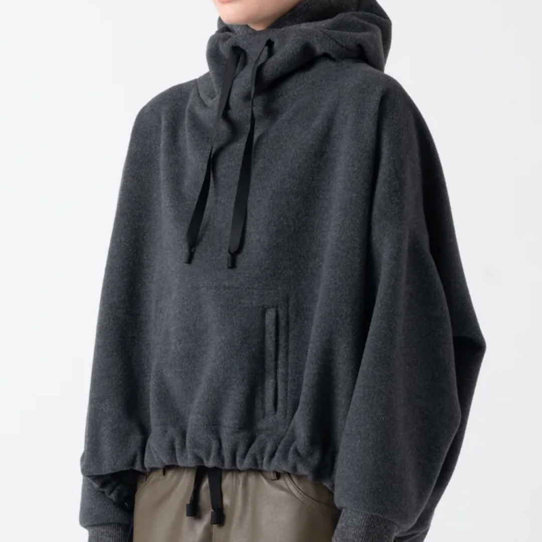 【COGTHEBIGSMOKE】KNOLL CROPPED HOODY / LIGHT WEIGHT BRUSHED DOUBLE JERSEY　CHARCOAL